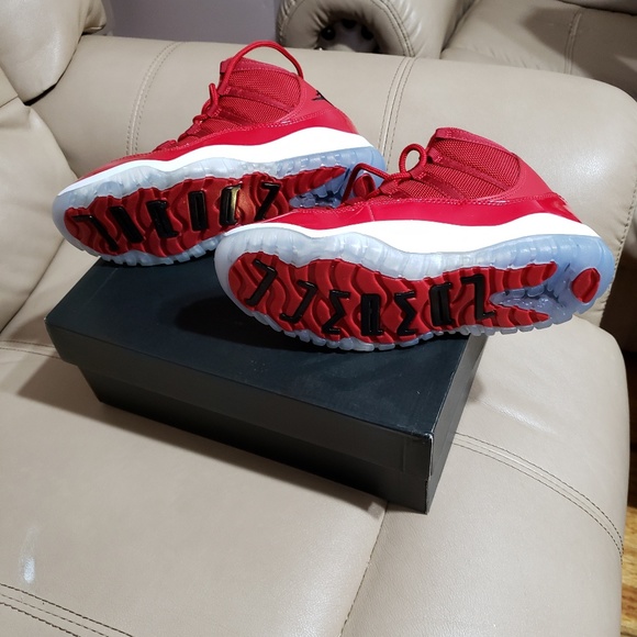 To small - Picture 2 of 2